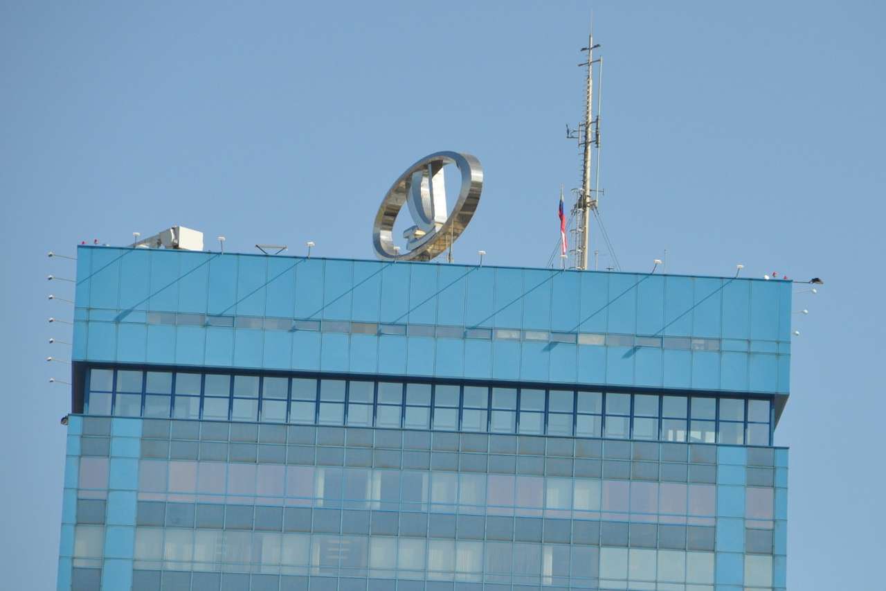 АВТОВАЗ приостановил производство Lada Granta и Kalina