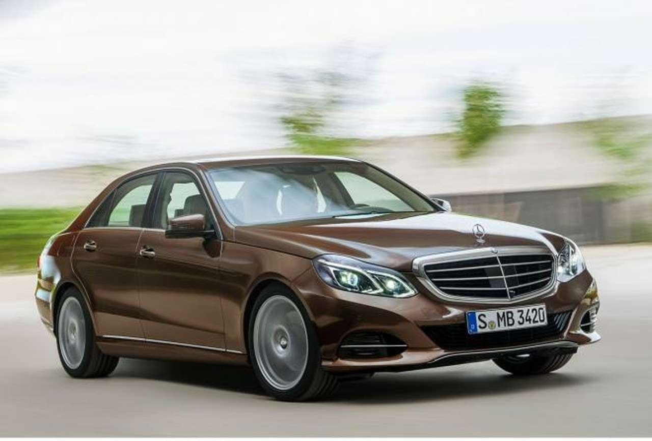Новый Mercedes E-class «засветился» во всей красе