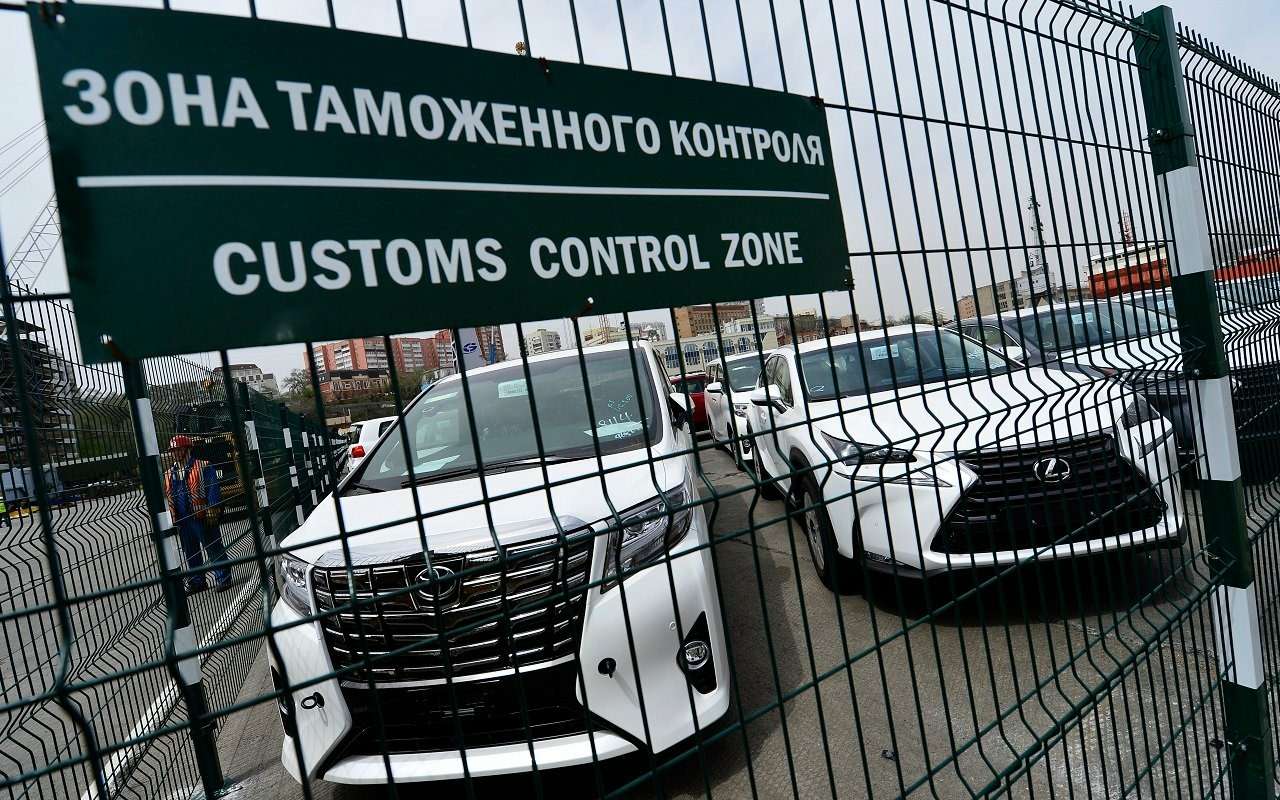 Пошлины на ввоз машин сократят в два раза