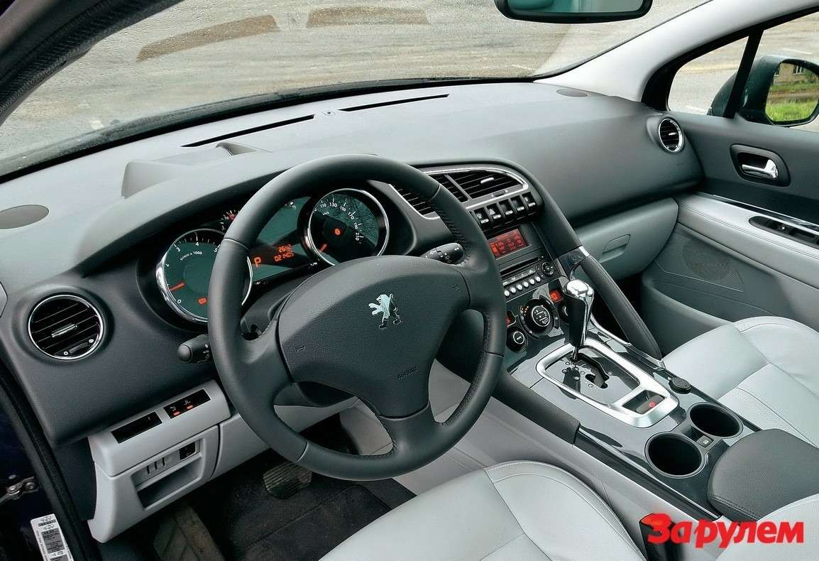 салон пежо 3008