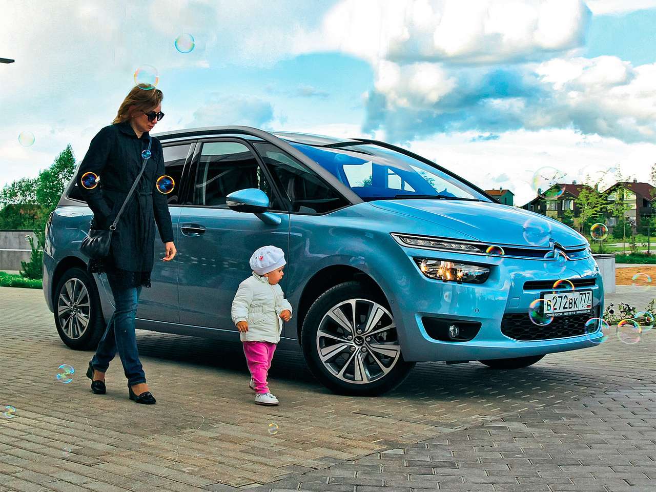 Тест Citroen Grand C4 Picasso: красота на семерых