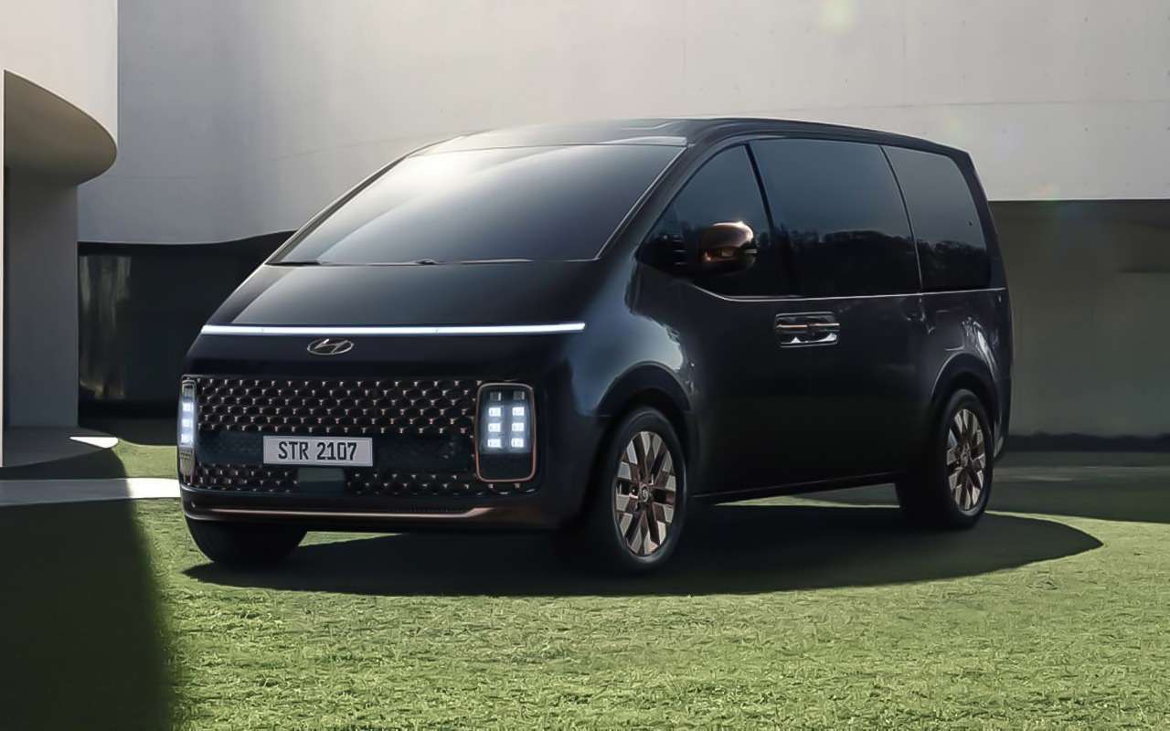 Микроавтобус Hyundai Staria: в России уже осенью