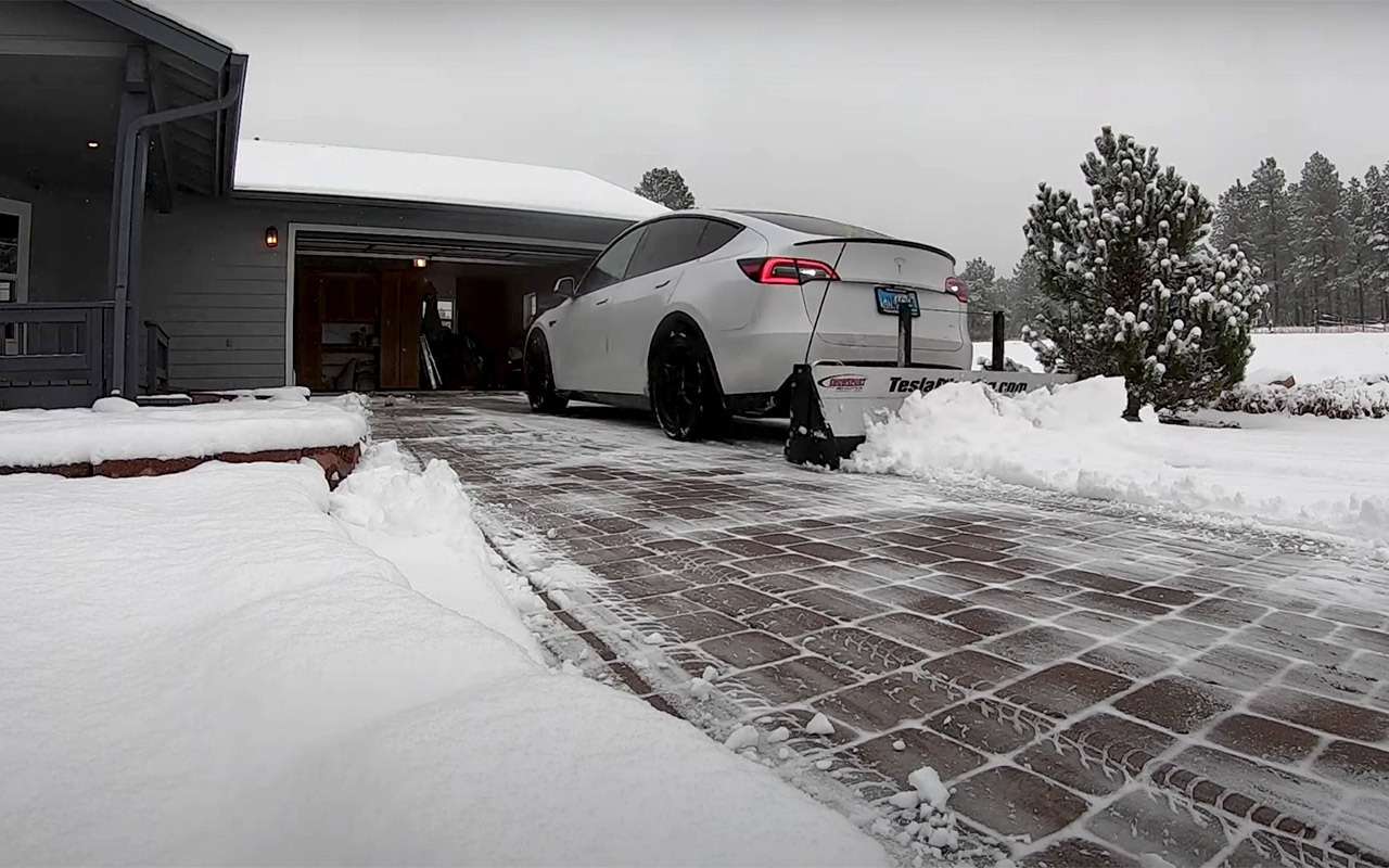 Владелец кроссовера дает советы, как на нем заработать