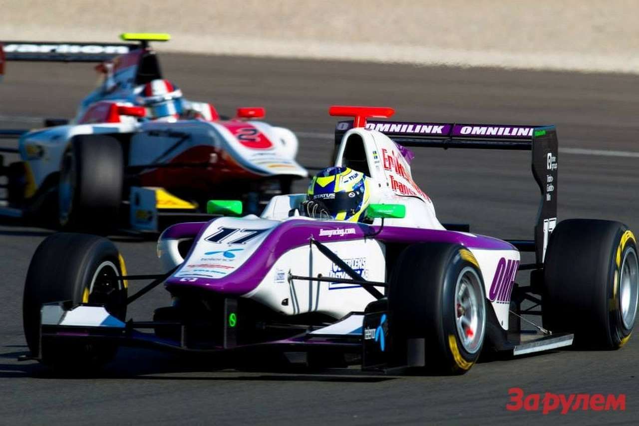 GP3: Даниил Квят набирает очки