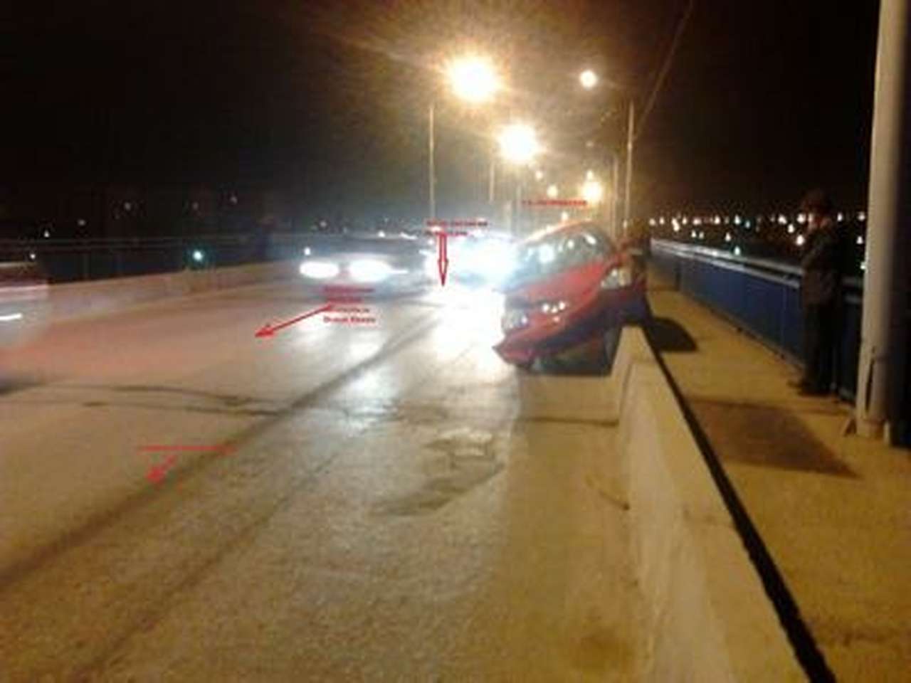 Пьяный судья сбил дорожных рабочих