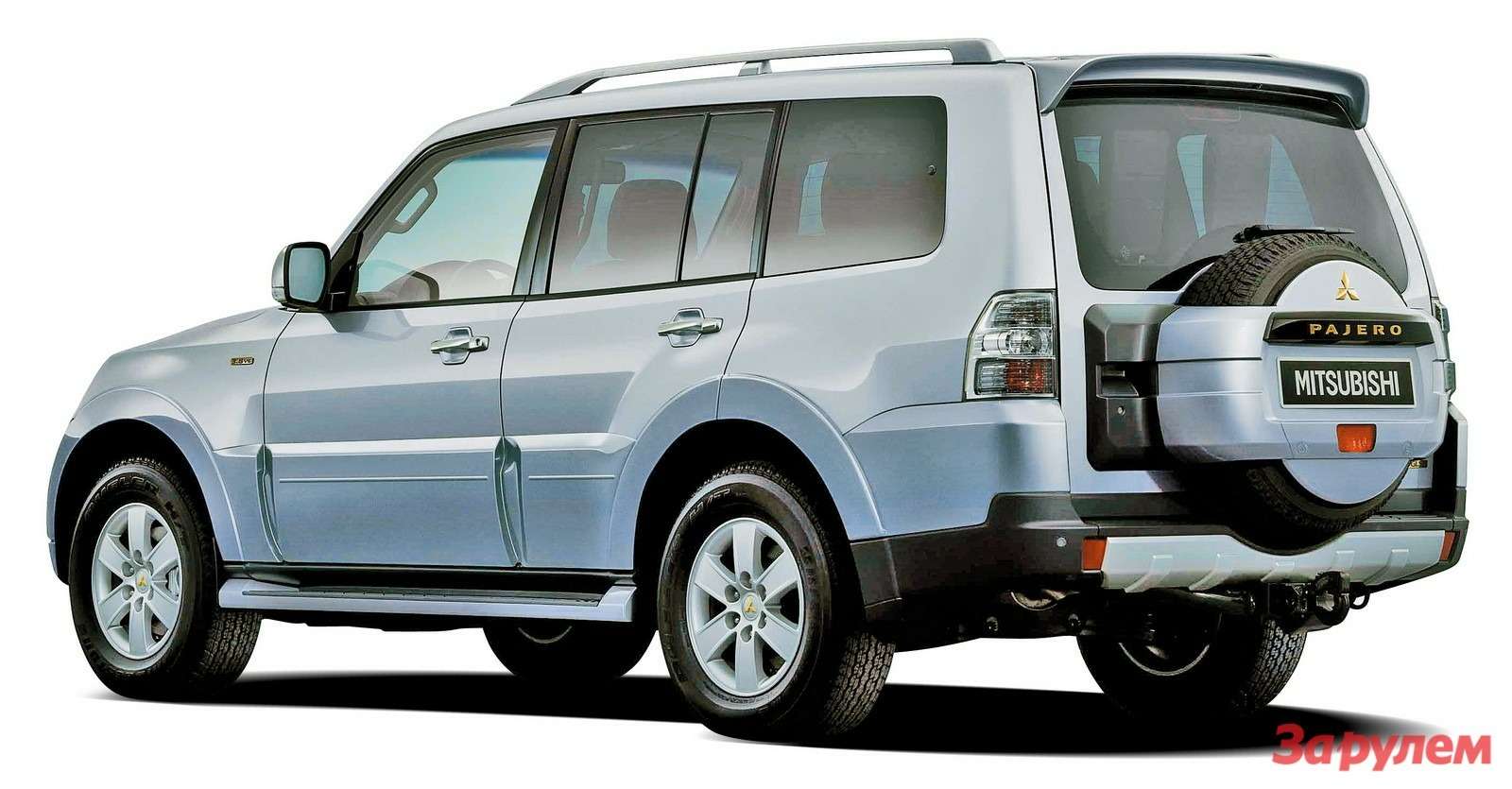 Mitsubishi Pajero 4