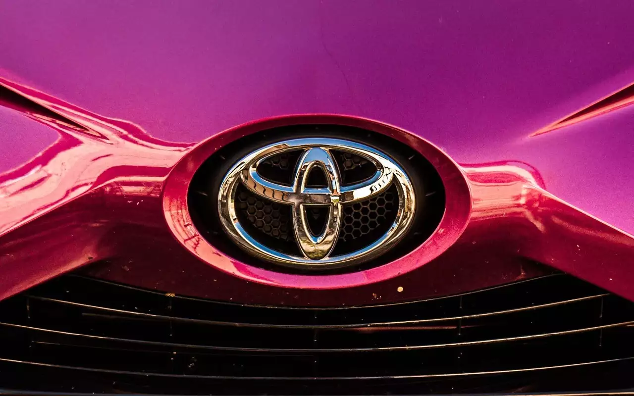 Toyota признала, что неспособна конкурировать по цене с китайскими марками
