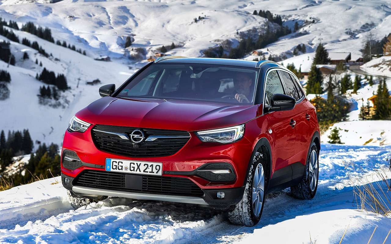 Opel Grandland X. Цена в России от 1 799 000 ₽