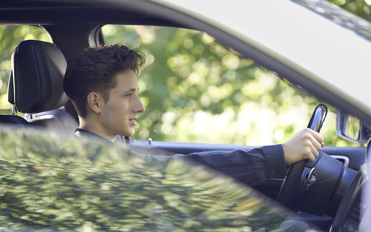 Хочу записать автомобиль на ребенка — так можно?