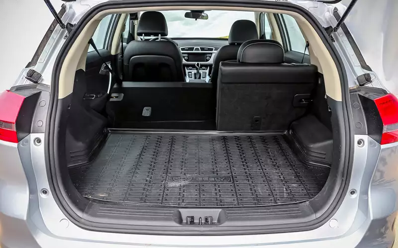 Geely atlas pro багажник. Geely atlas pro 2021 багажник. Geely atlas 2021 багажник. Geely atlas pro 2021 багажник. Geely atlas pro 2021 размеры багажника.