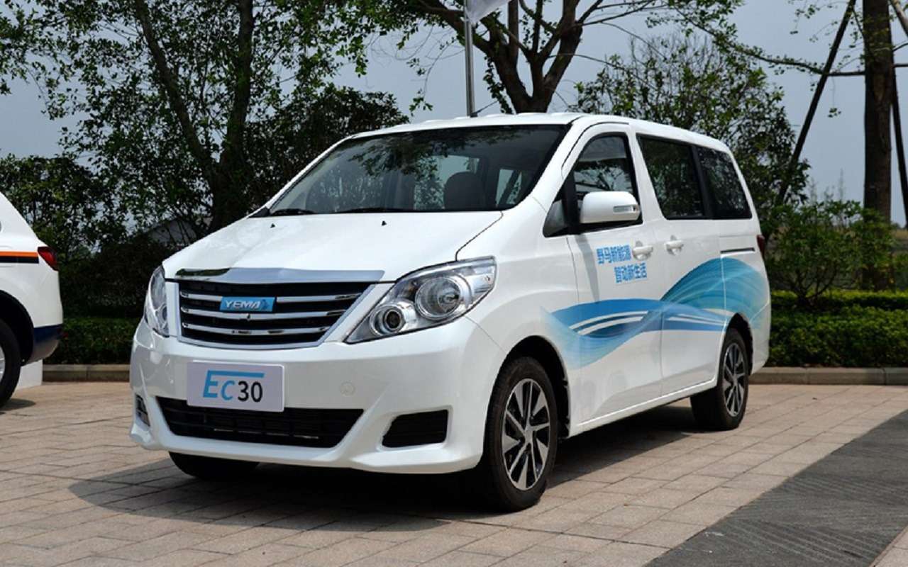 Почти Toyota: в России будут продавать китайский электрический минивэн