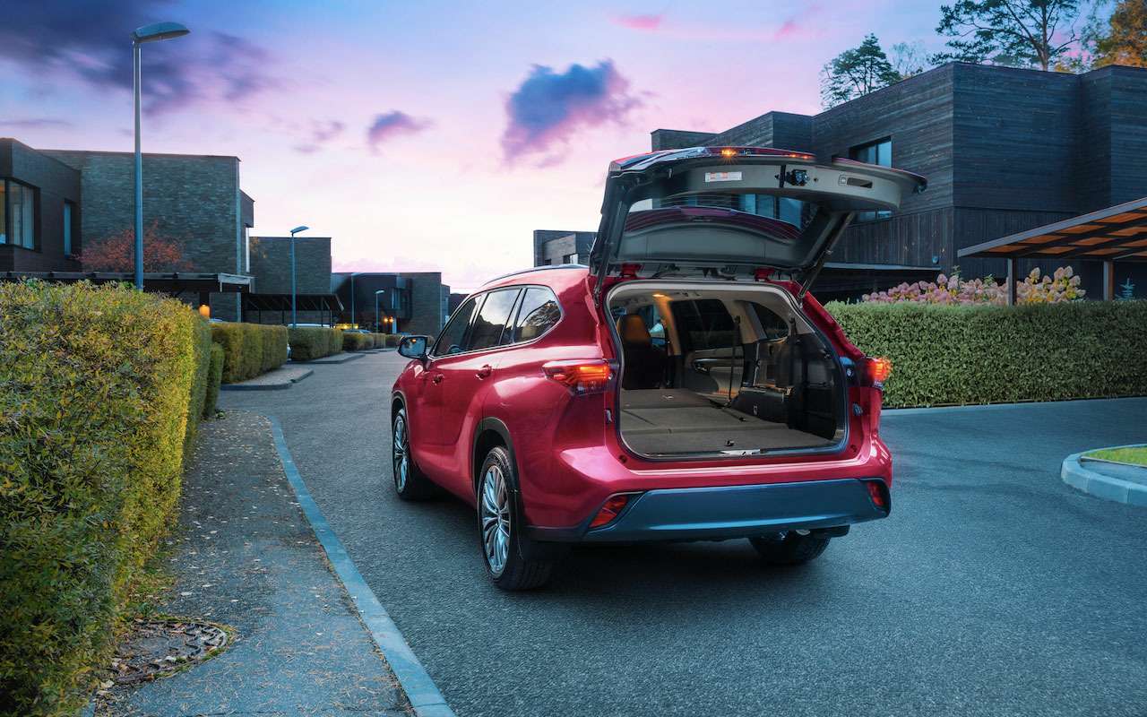 Toyota Highlander и Chevrolet Equinox названы самыми «неубиваемыми» кроссоверами