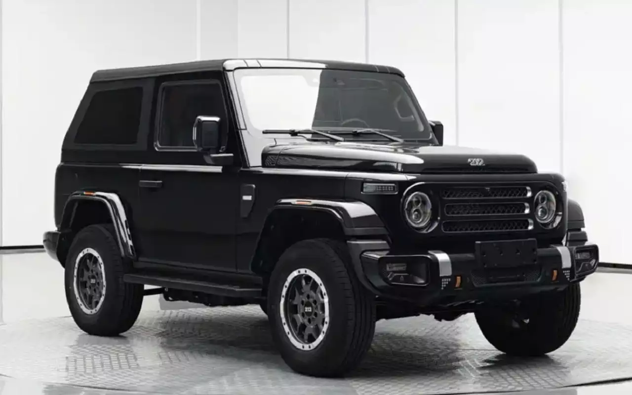 «Китайский УАЗ» в двухдверном кузове — первые фото!