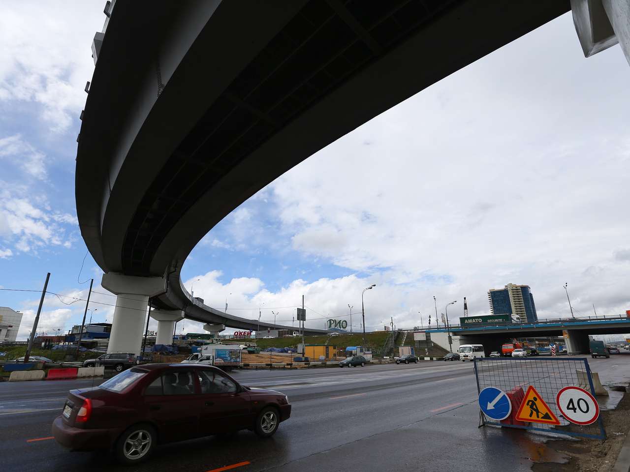 Москва закроет 30 аварийных съездов на МКАД 