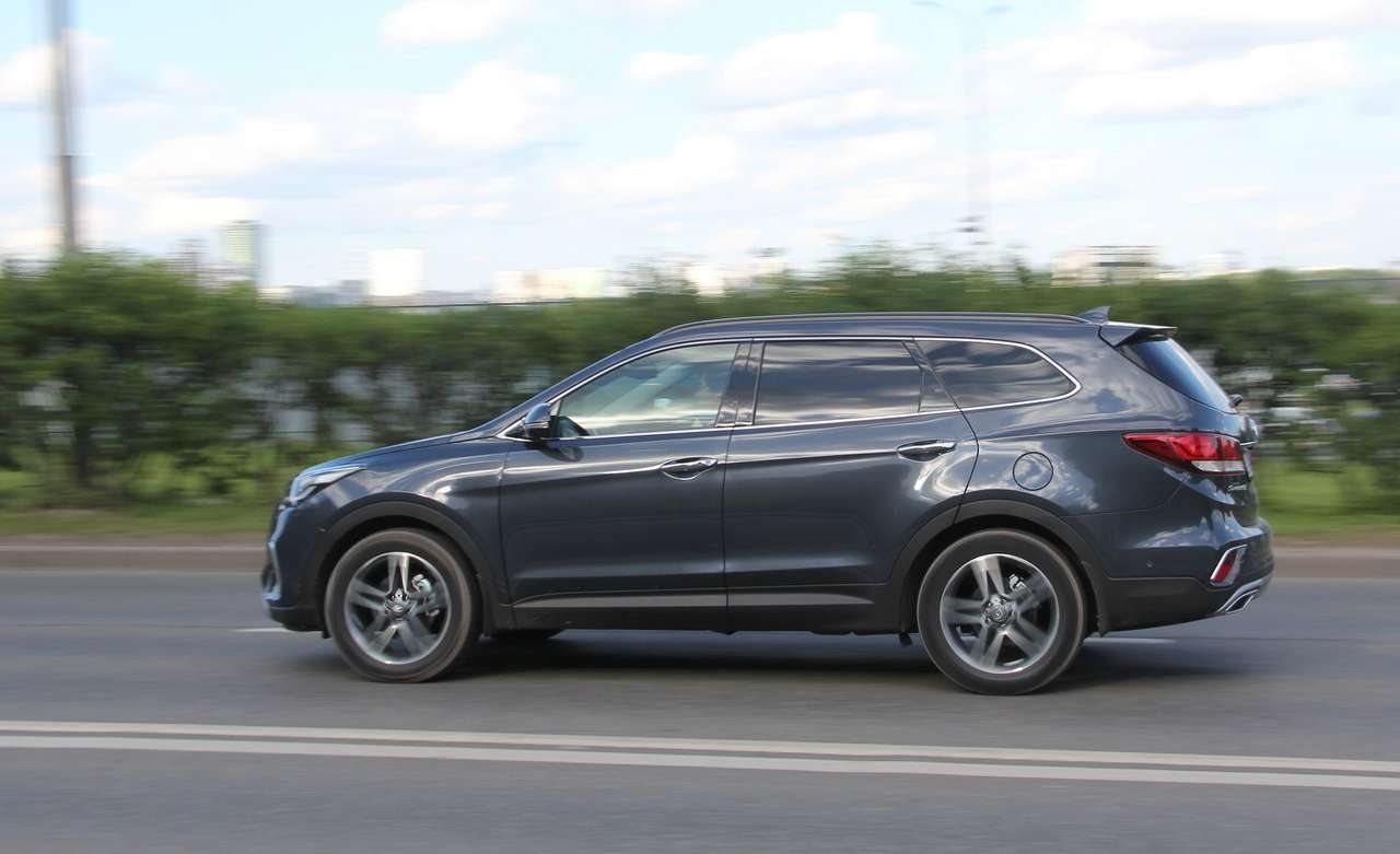 Hyundai Grand Santa Fe становится… добрее