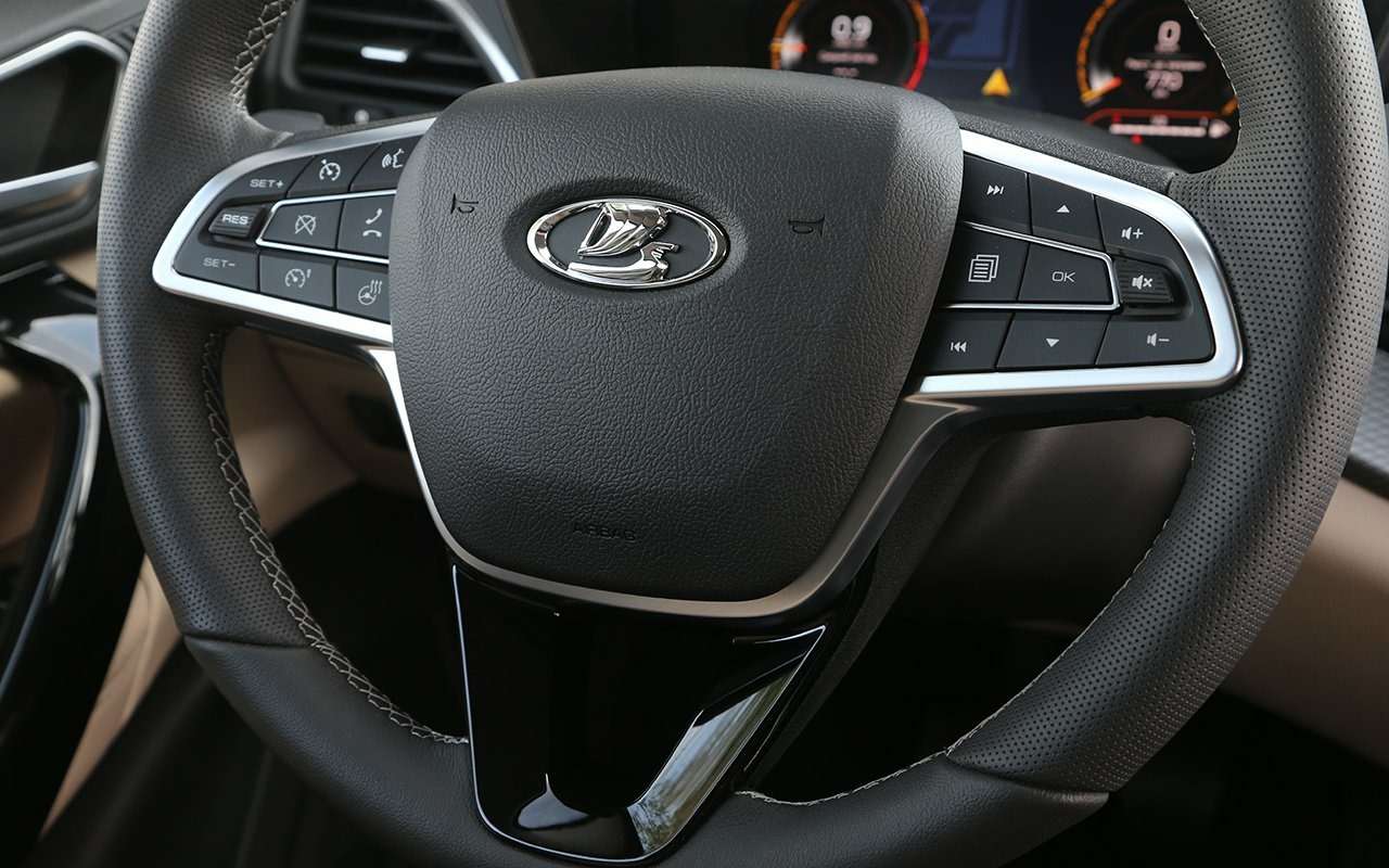 АВТОВАЗ начал штрафовать дилеров, завышающих цены