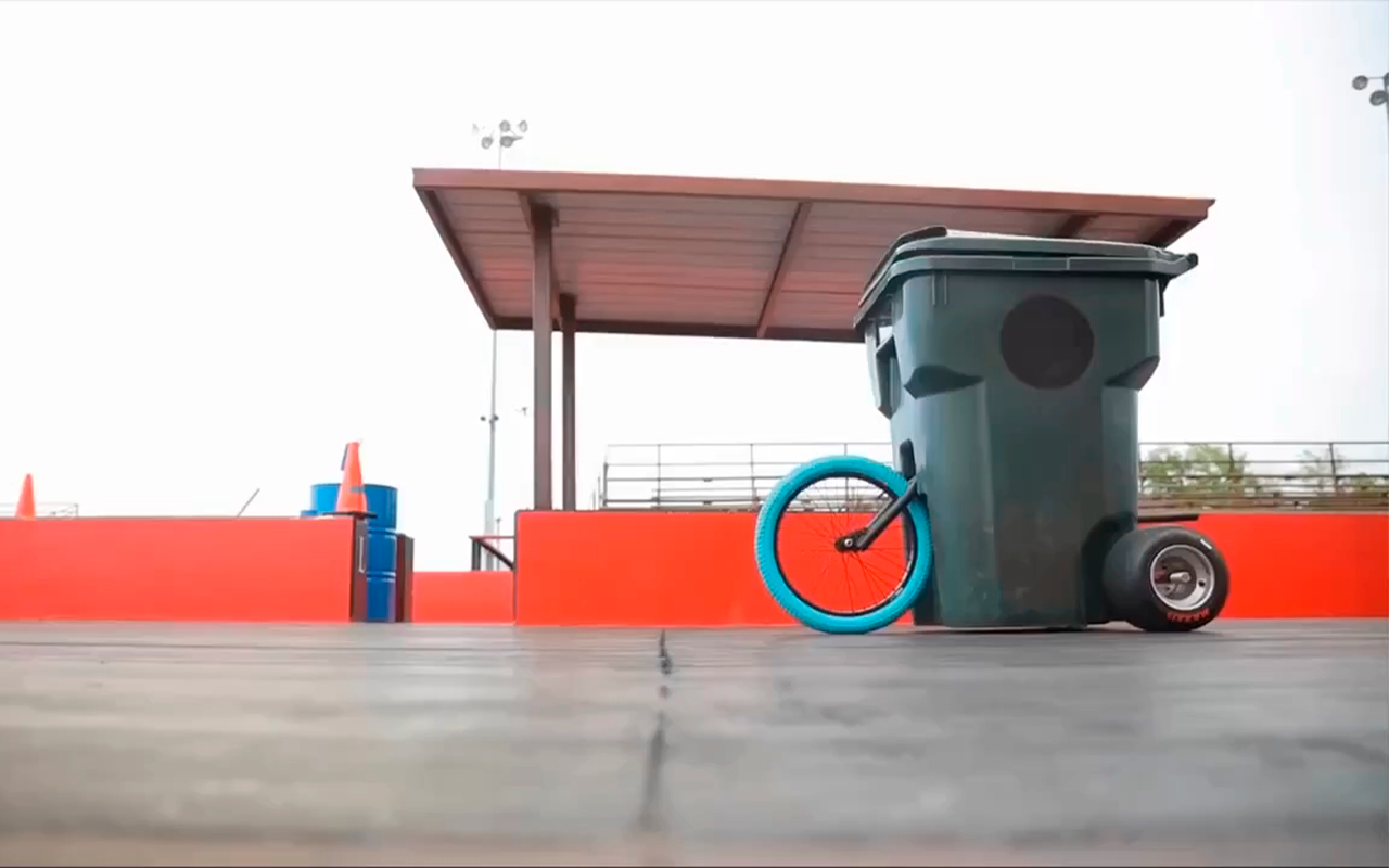 Теперь не надо искать урну, чтобы выбросить мусор