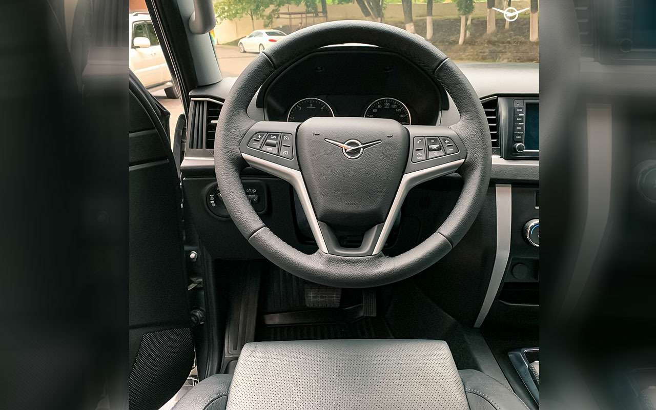 Тест на внимание: что не так на фото нового УАЗа Патриот?