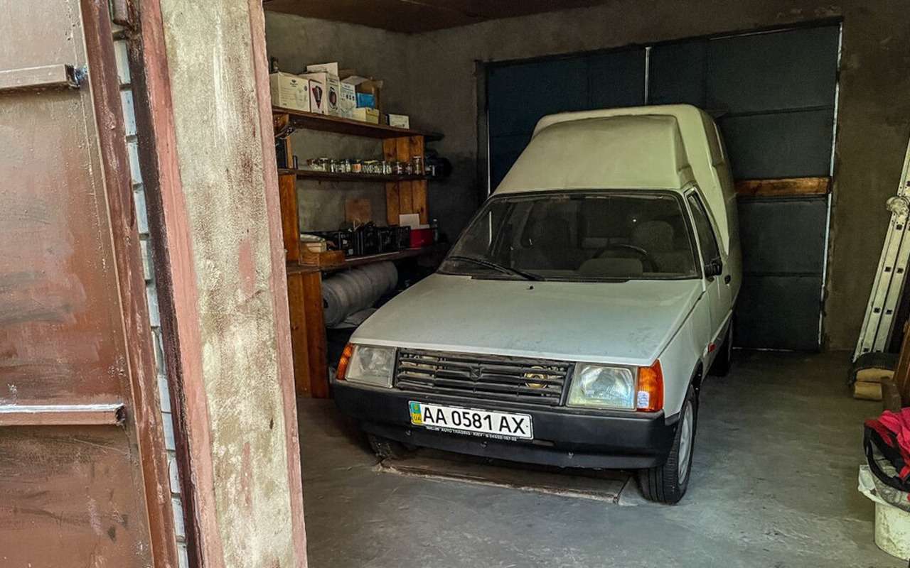 Еще одна «капсула времени»: фургон Таврия в идеальном состоянии