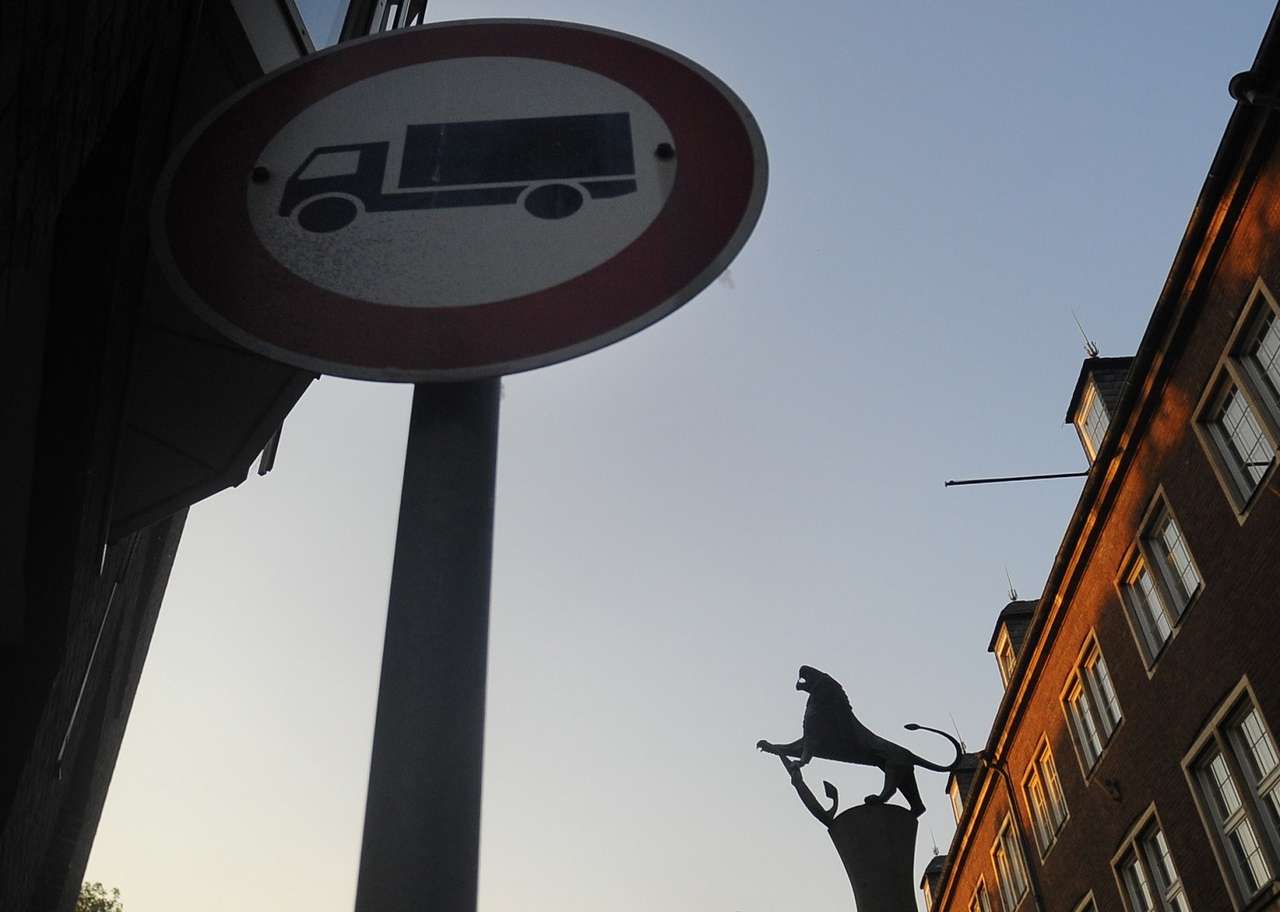 Германия предложит бесплатную парковку водителям «зеленых» авто