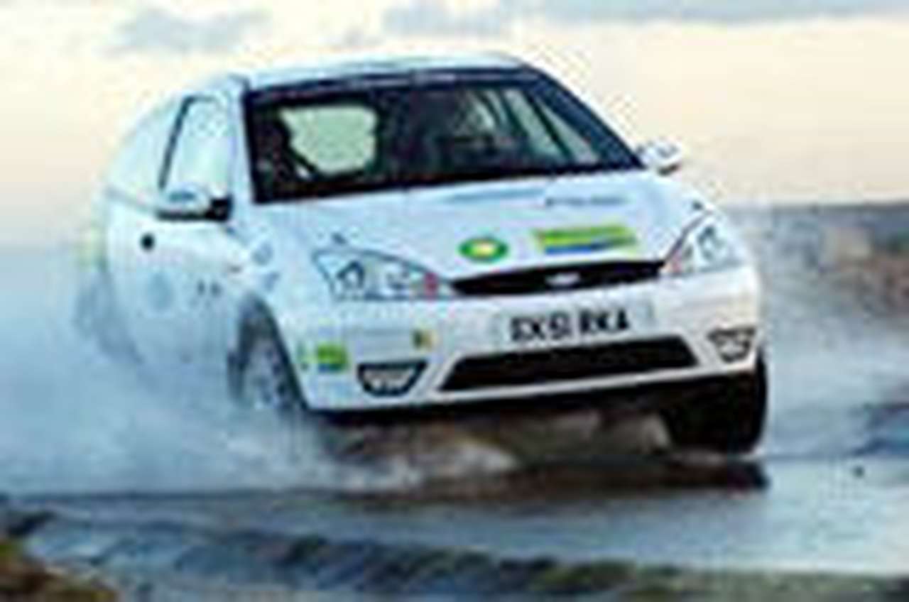 Ford будет участвовать в Чемпионате мира по ралли 2004 года