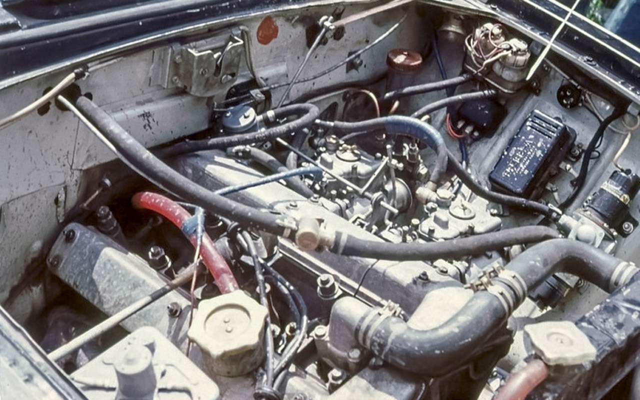 Двухвальный двигатель в Москвиче‑412Р.