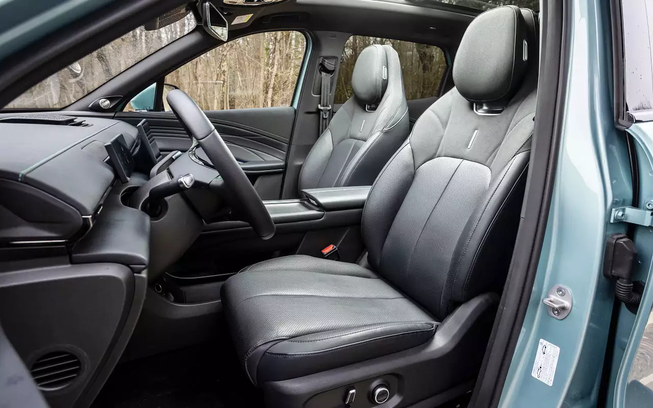 Как Omoda C7 уделывает Hyundai: тест кроссовера, который не хочет быть «китайцем»
