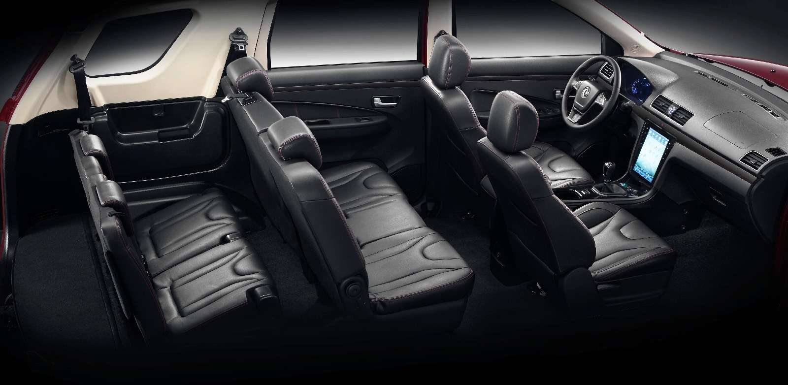Dongfeng E1 2025 - фото в новом кузове, фото салона и интерьера