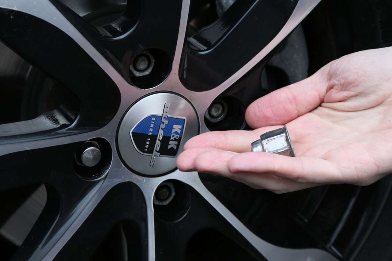 Колпачки потеряли почти все