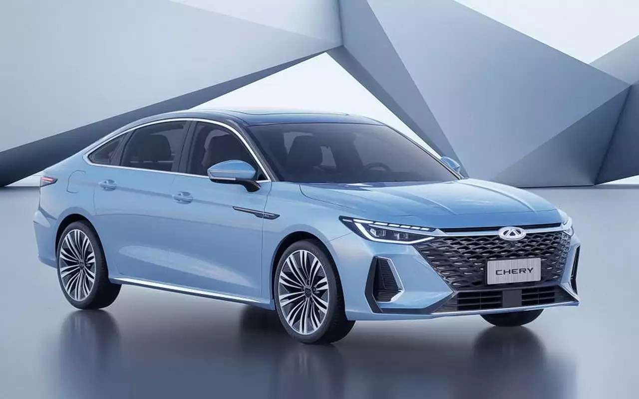 Chery Arrizo 8: раскрыта дата старта продаж