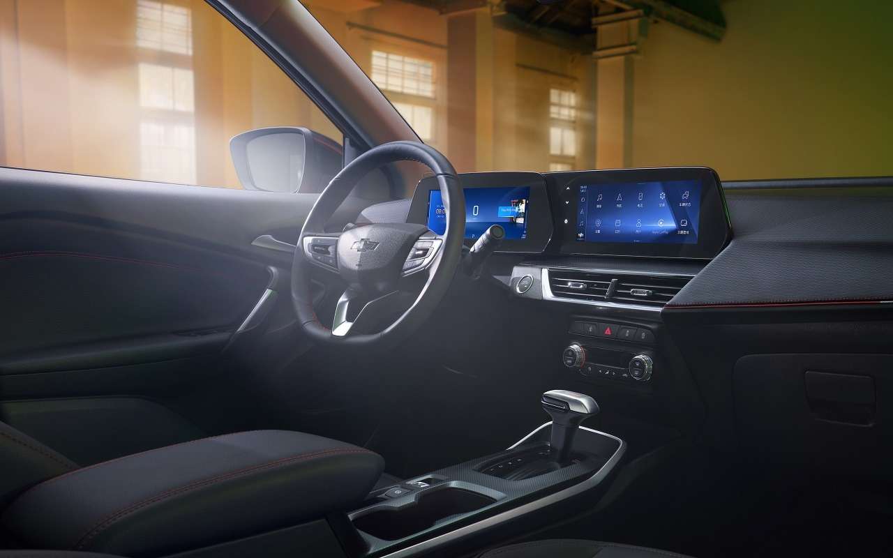 Интерьер Chevrolet Tracker