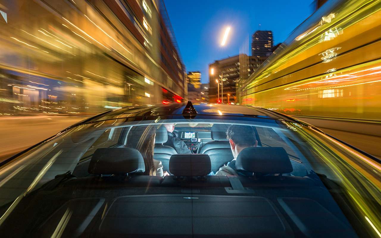 Зачем водители превышают скорость — результаты опроса ГИБДД