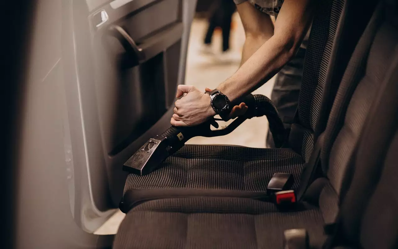 Лучший подарок: настоящий помощник для уборки дома, гаража, авто уже в продаже!