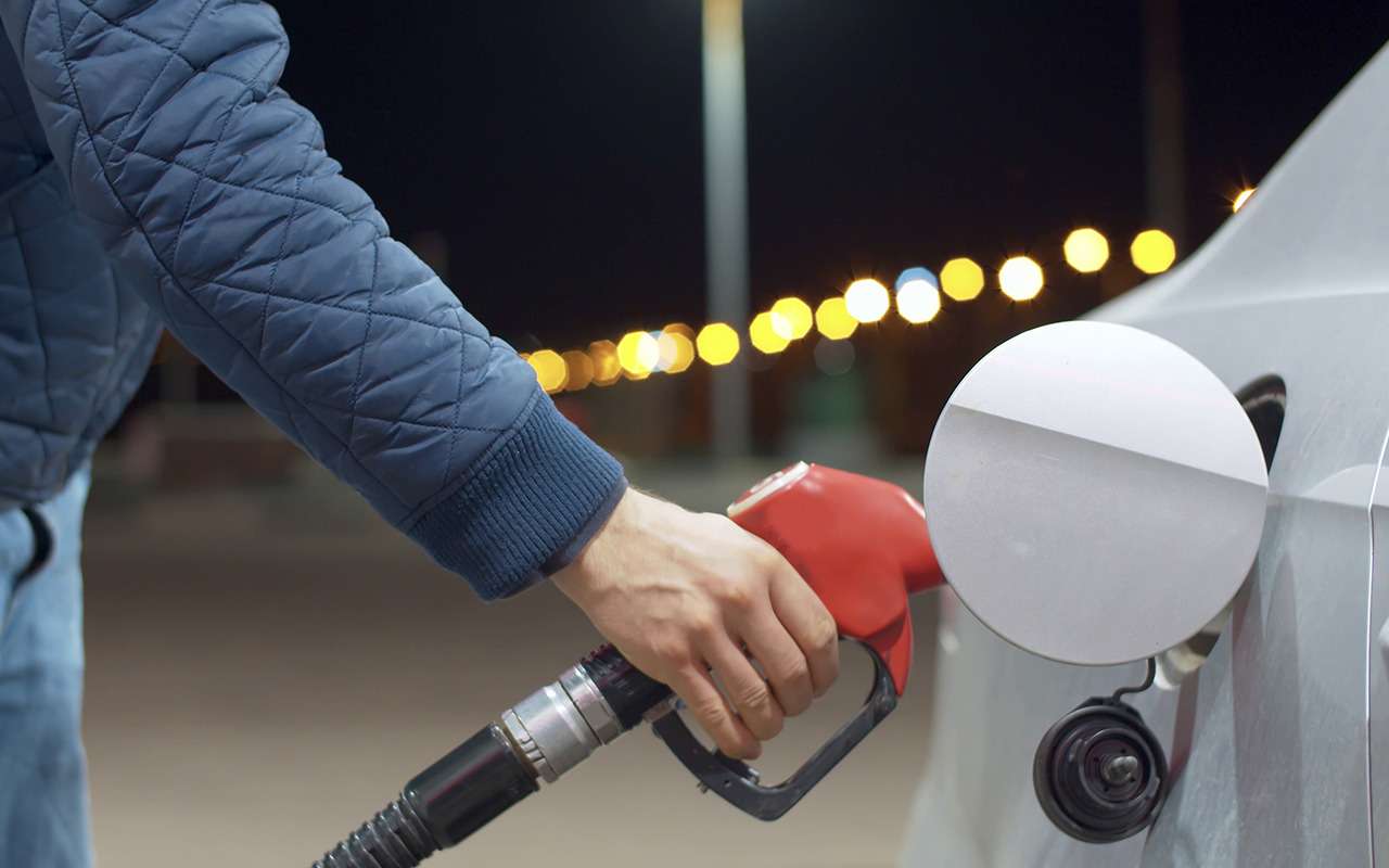 6 заблуждений про бензин. Развенчиваем почти все!