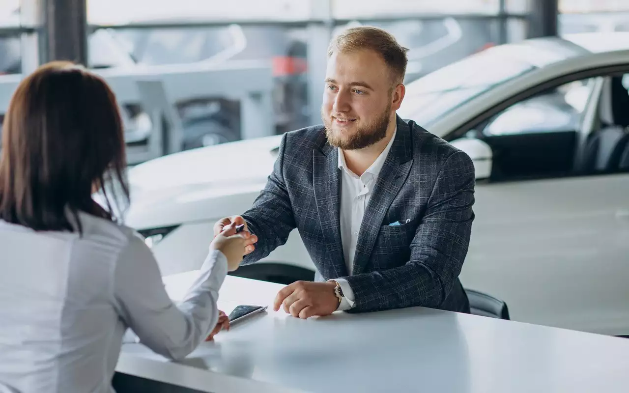 Авторынок немного оживится: названы последствия снижения ключевой ставки