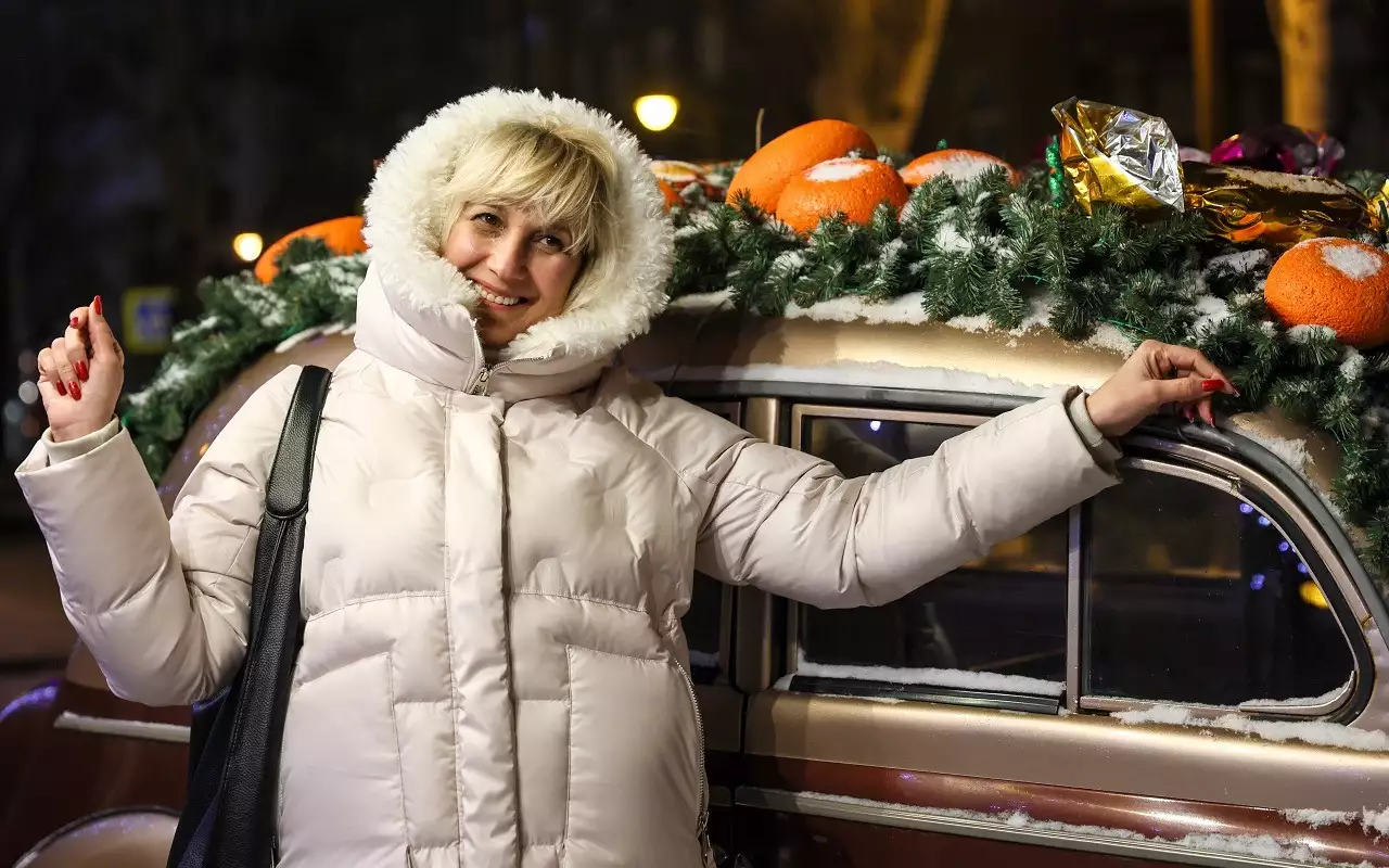 Что ему подарить? Автомобили тоже получают подарки