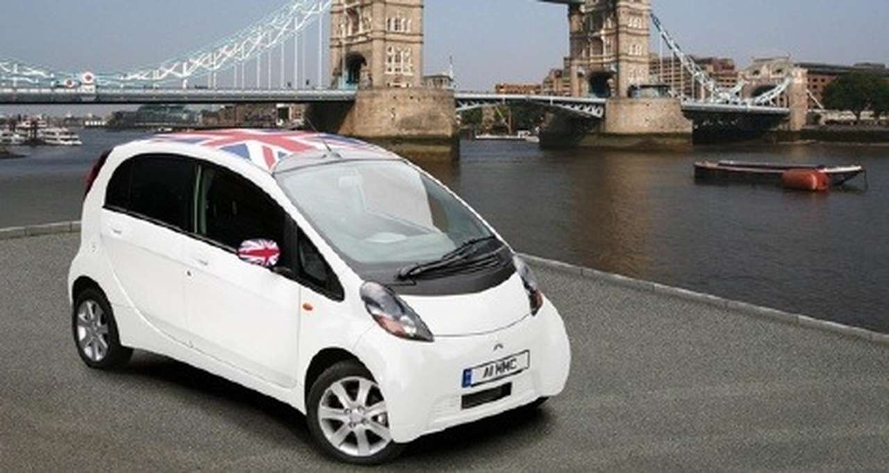 Британцам начали доплачивать 5000 фунтов на электрокар