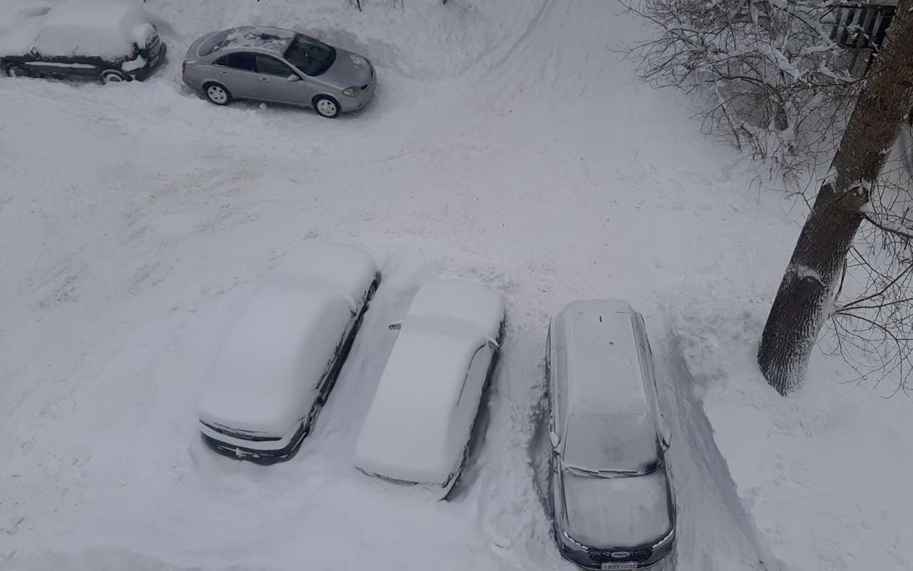 Как быстро выехать из сугроба — лайфхак, о котором вы не знали!