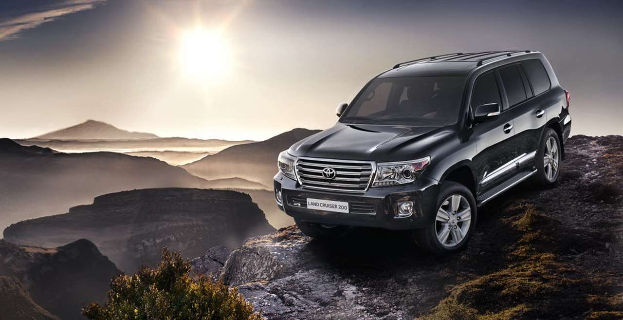 Стартовали продажи обновленного Toyota Land Cruiser 200