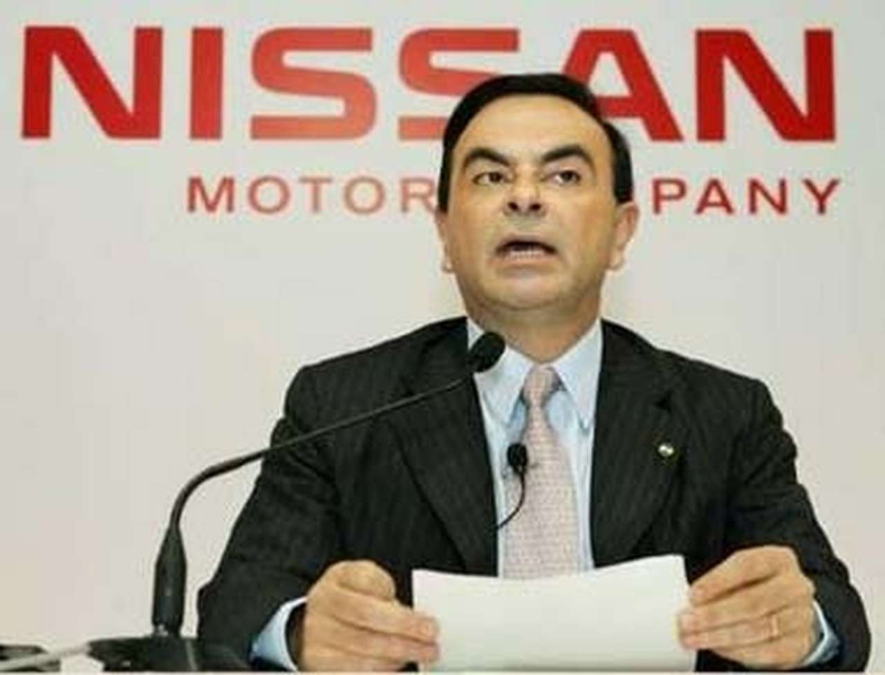 Nissan добился роста продаж на миллион автомобилей в год