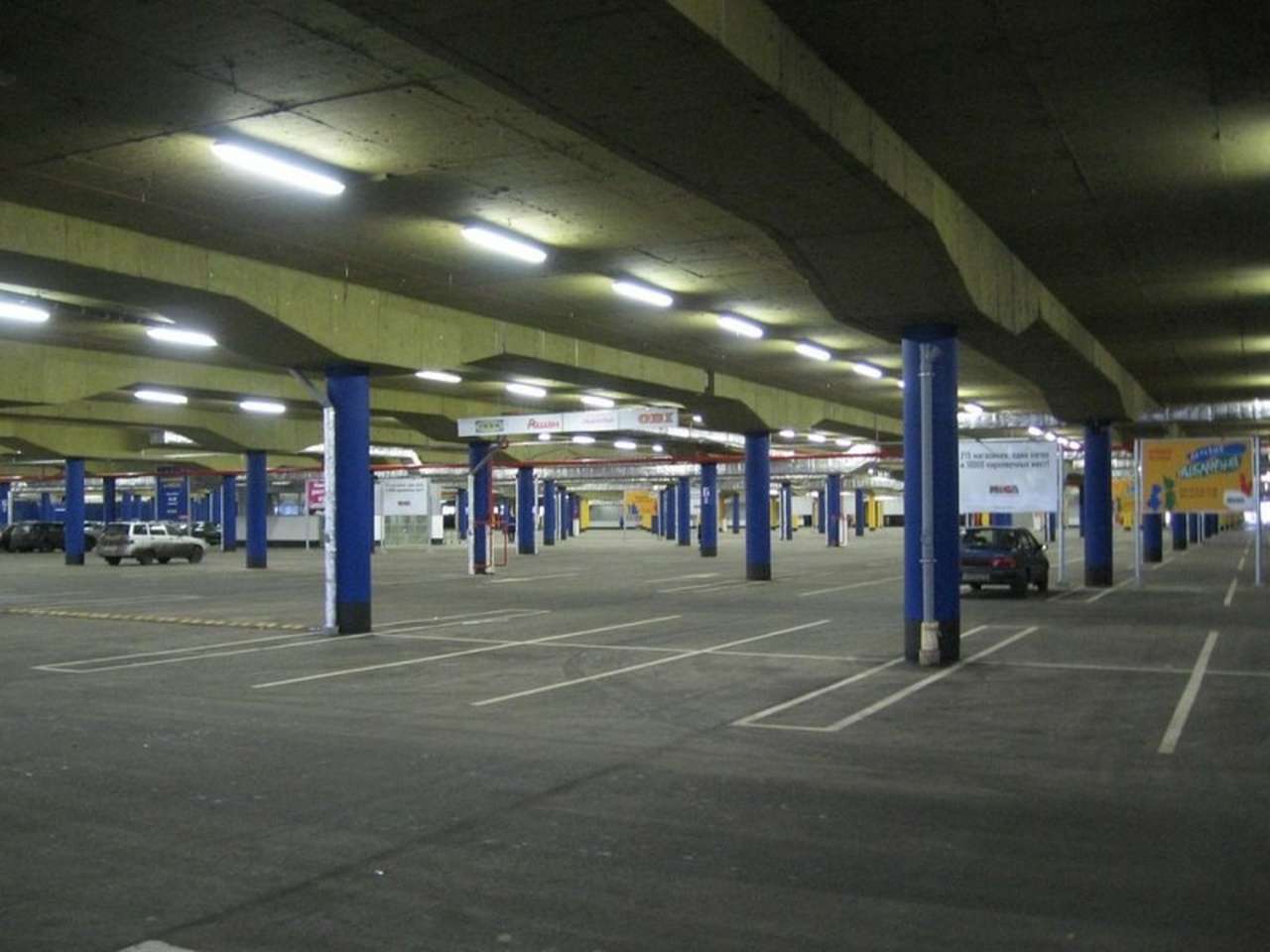 Дептранс идет на попятную и возвращает бесплатные парковки