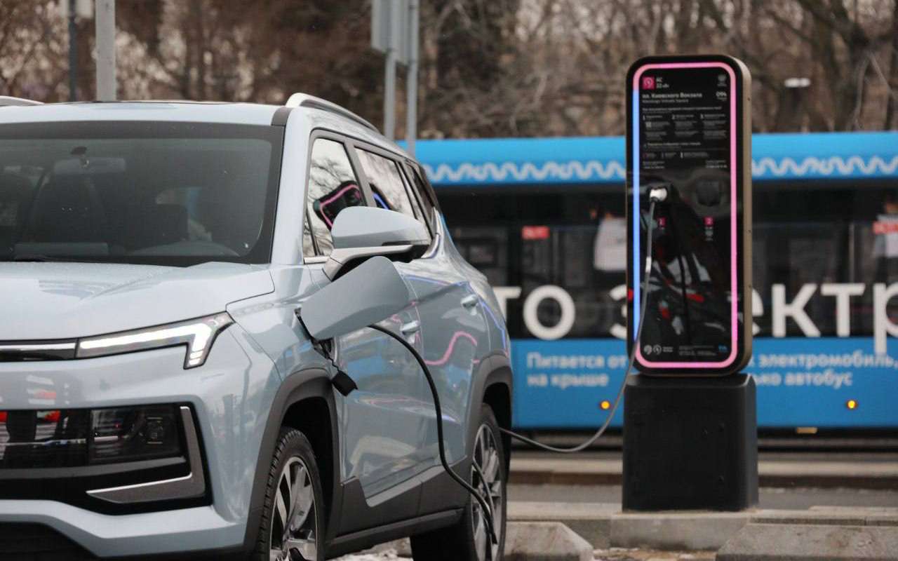 Бесплатный проезд по платным дорогам: государство пошло на эксперимент