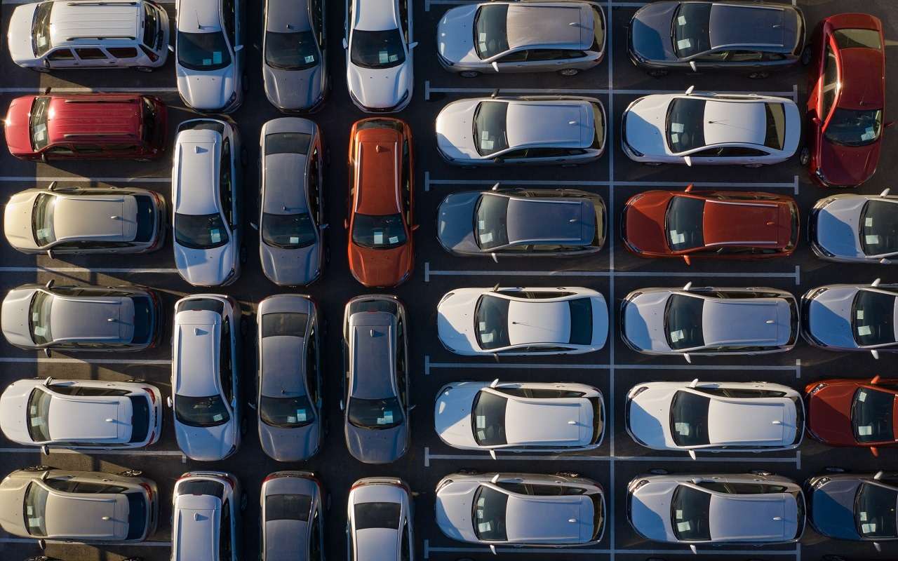 АВТОВАЗ выпустил множество некомплектных машин - куда их теперь денут?