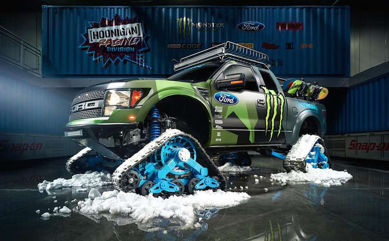 Ford F-150 RaptorTRAX: Кен Блок и его самый быстрый в мире снегоход (ВИДЕО)