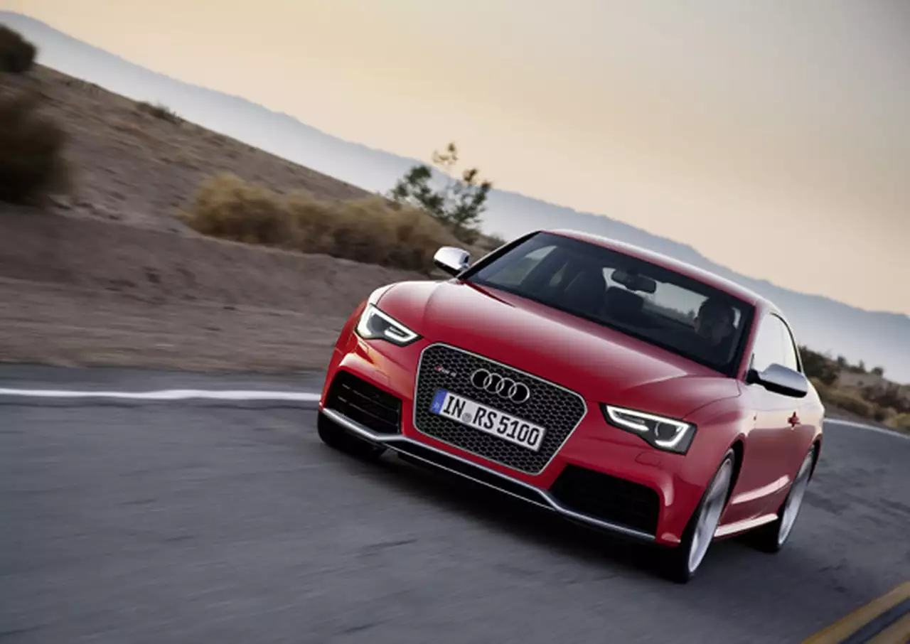 Audi c двигателем ручной сборки появится в России