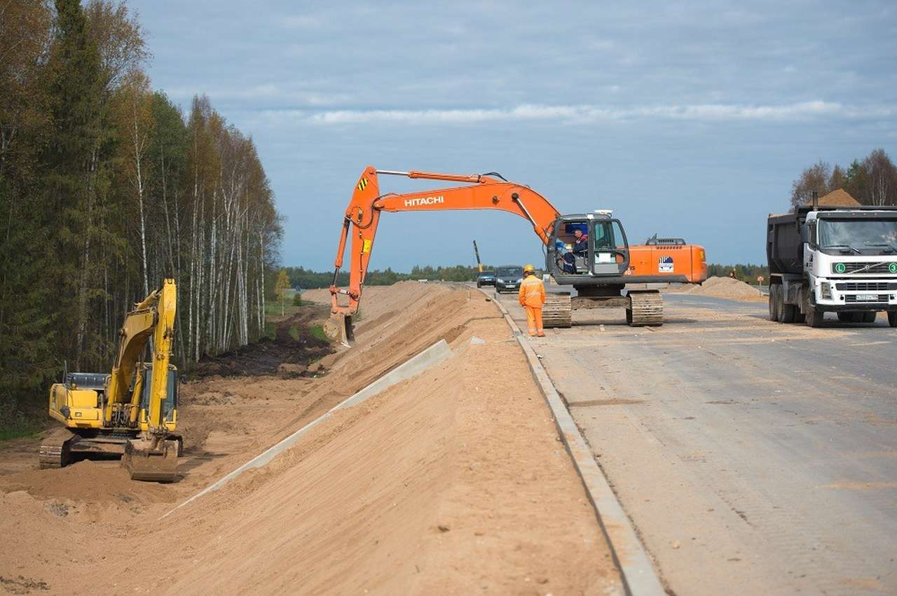 Завершающий участок платной дороги Москва-Питер встал на конкурс