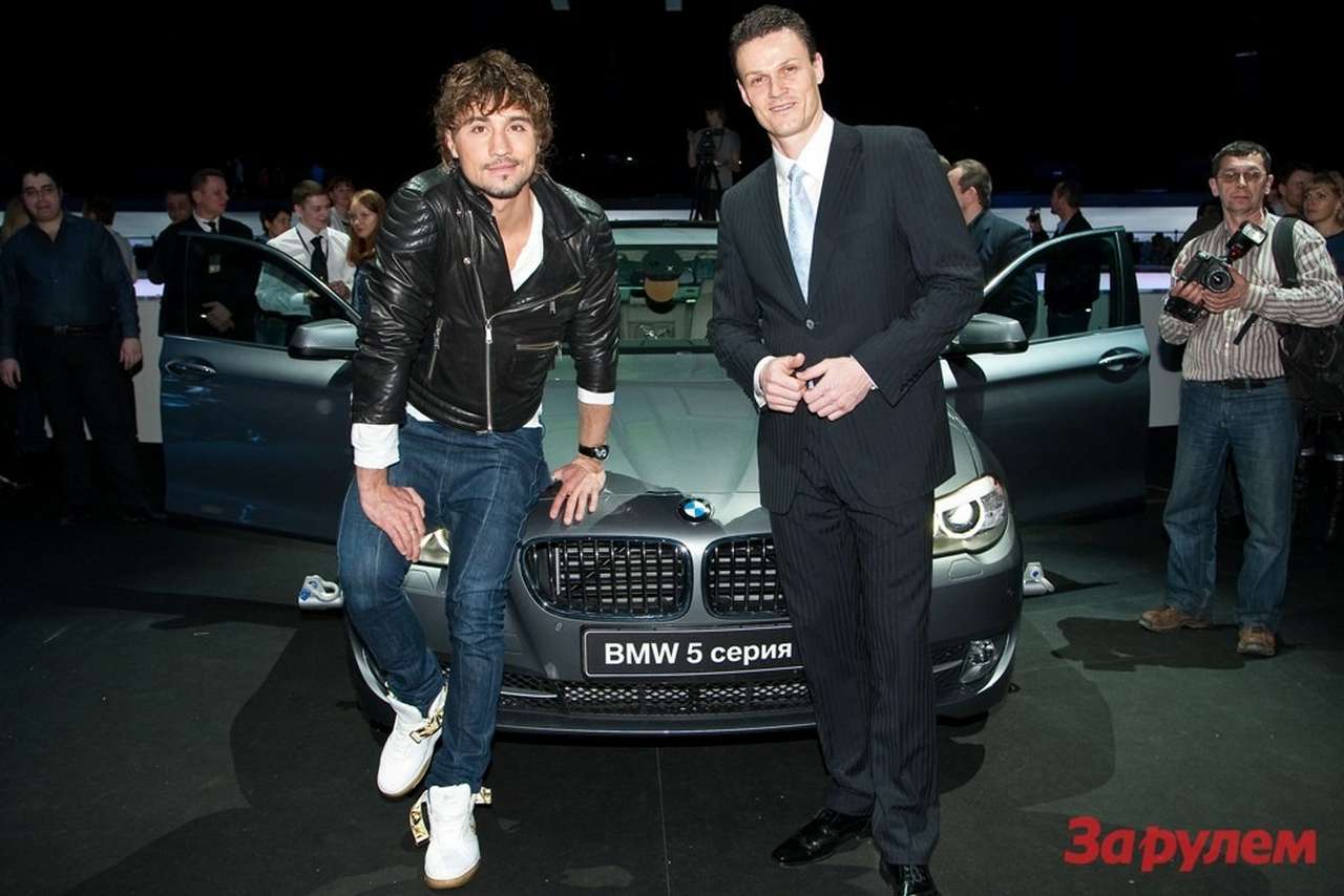 Новый BMW 5 серии в Олимпийском