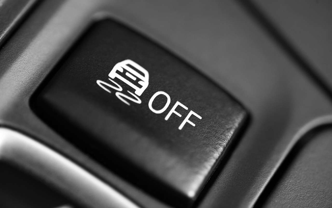 Опытные водители деактивируют ESP зимой — объясняем первопричину