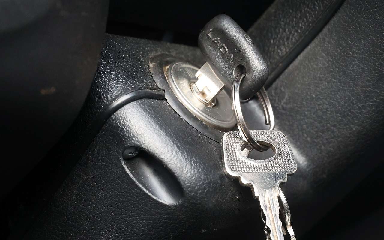 АВТОВАЗ объявил скидки привитым от коронавируса