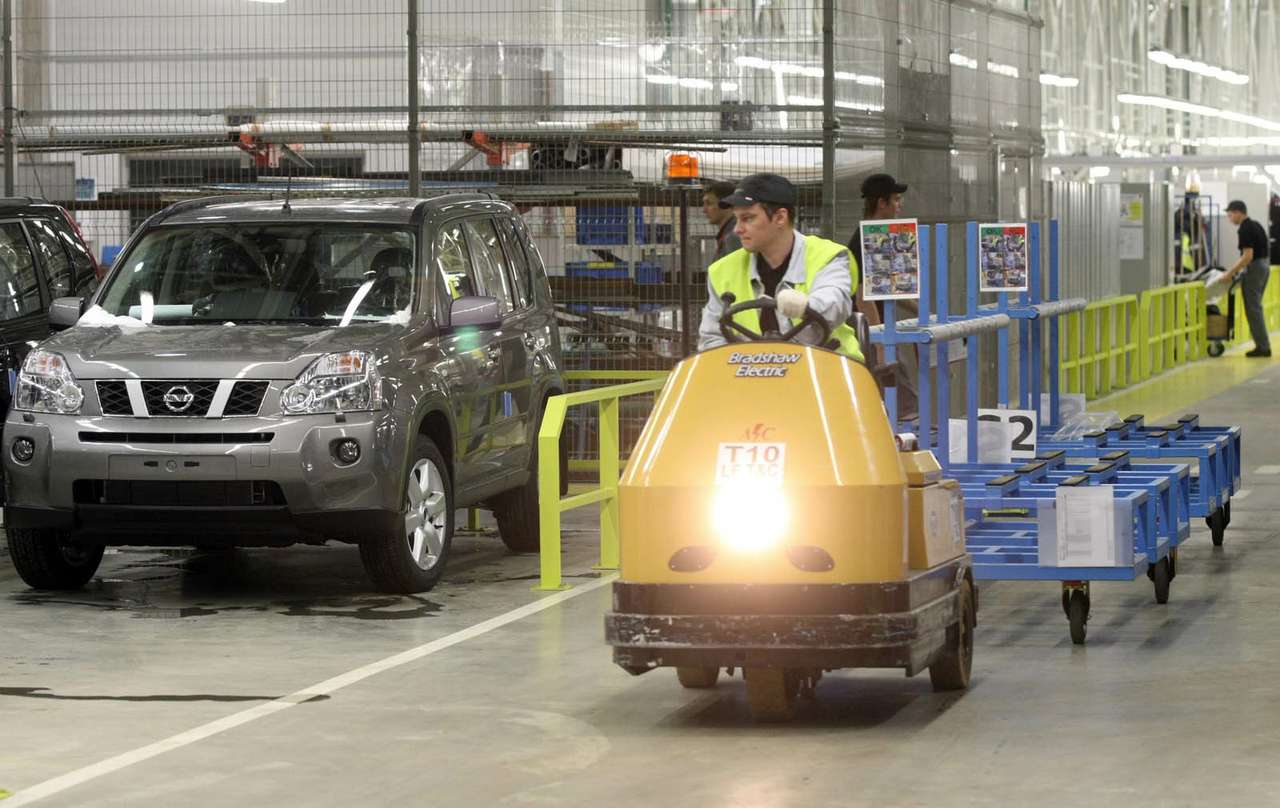 Житель Петербурга подал иск о банкротстве «дочки» Nissan в России